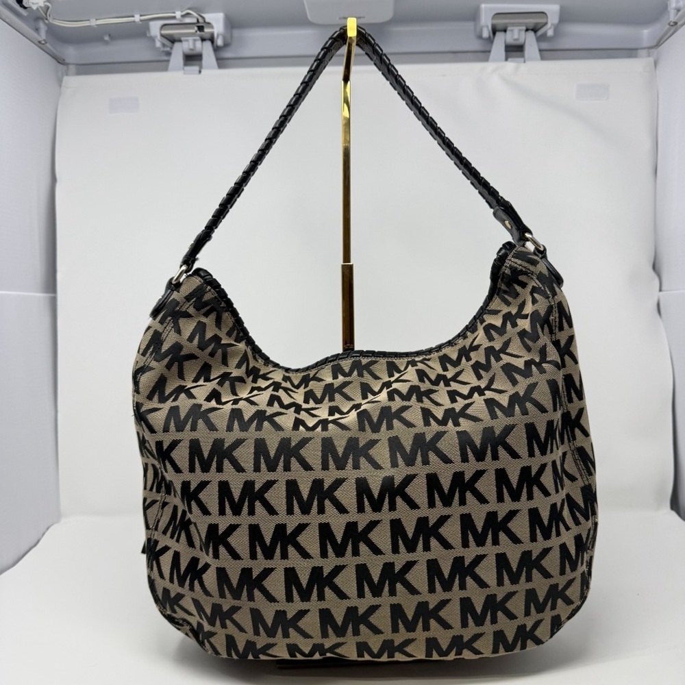 Michael Kors MK Logo Jacquard Hobo Shoulder Bag Black Tan Tassel Charm - Picture 3 of 16